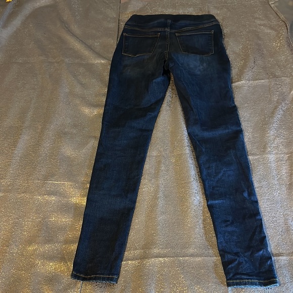 Old Navy Rockstar built in sculpt integree definition size 2 - Picture 2 of 4